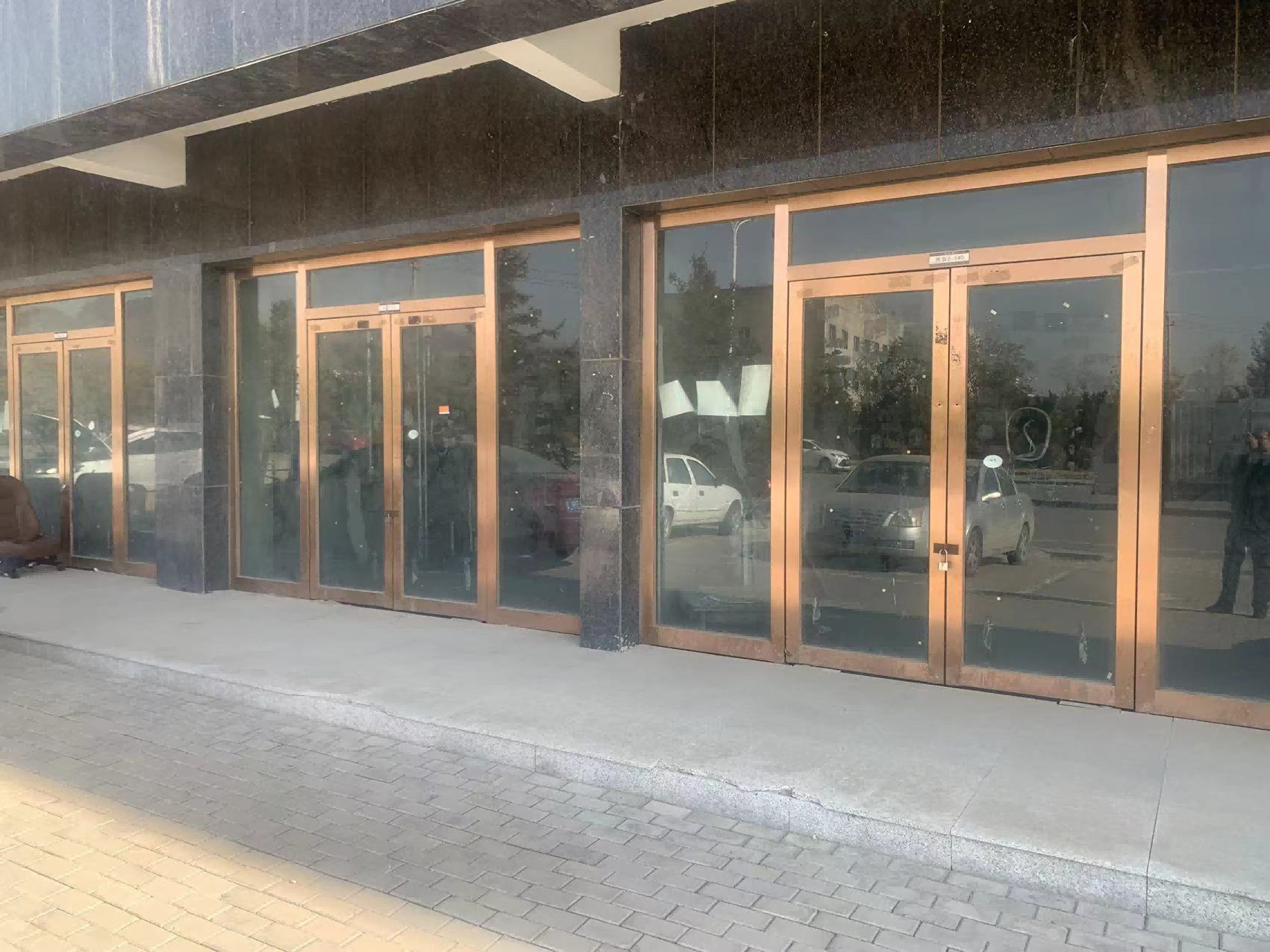 内蒙古自治区呼和浩特市土默特左旗金川开发区金海路北BoBo悠乐城47幢109号商铺房产